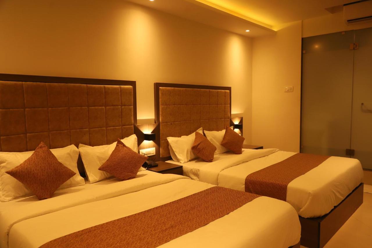 Hotel Sai Pritam Mumbai Exterior photo