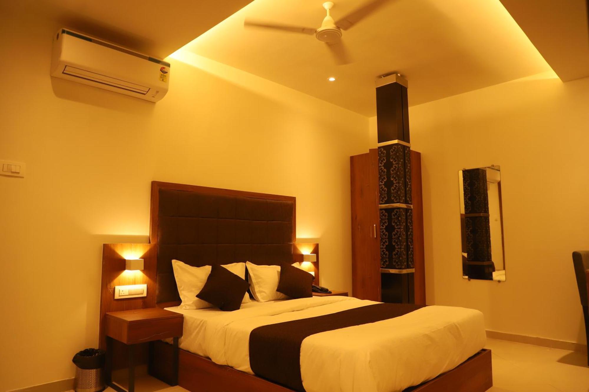Hotel Sai Pritam Mumbai Exterior photo
